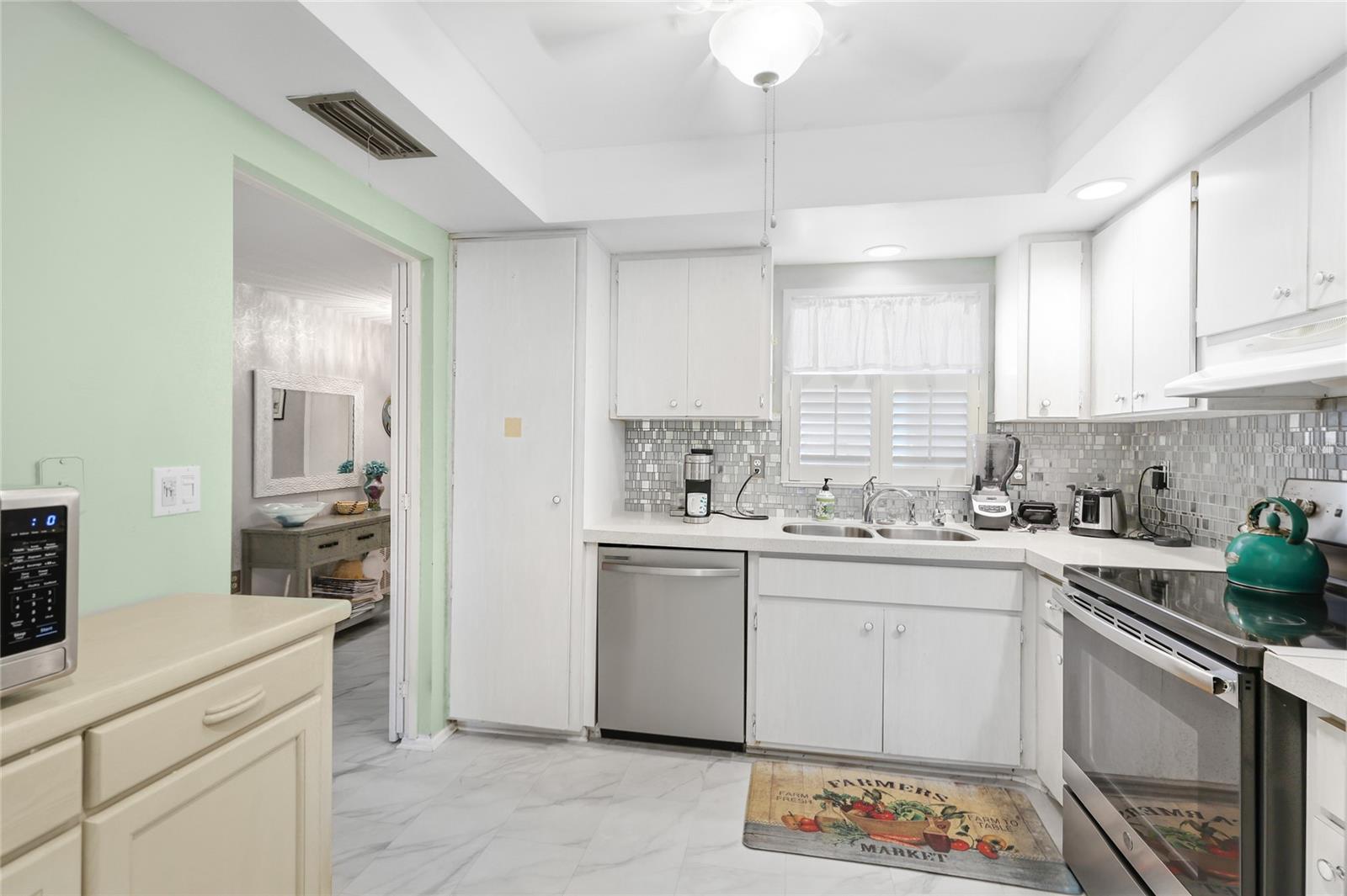 2327 WATERBLUFF PL #V315 — photo 12