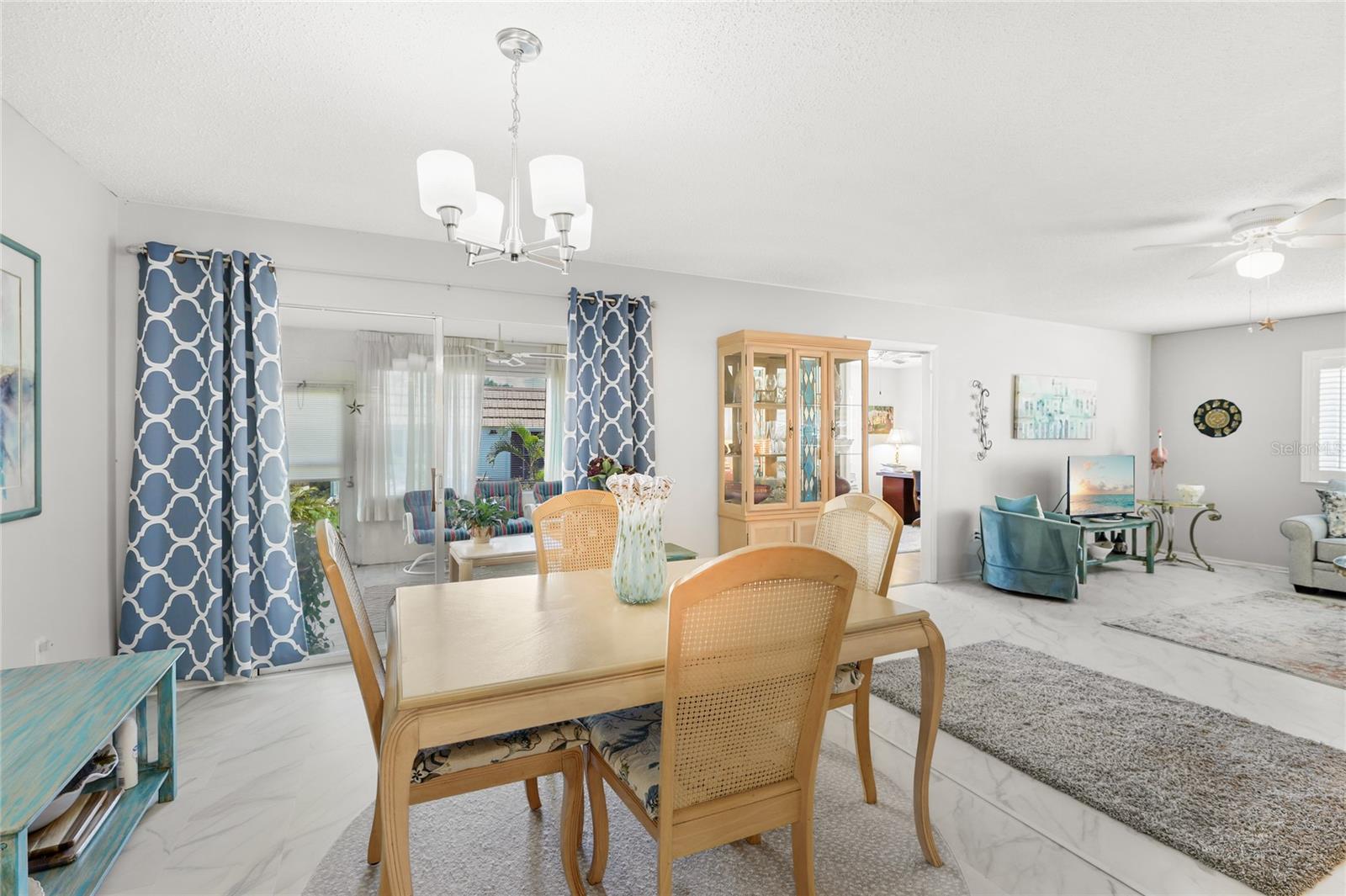 2327 WATERBLUFF PL #V315 — photo 10