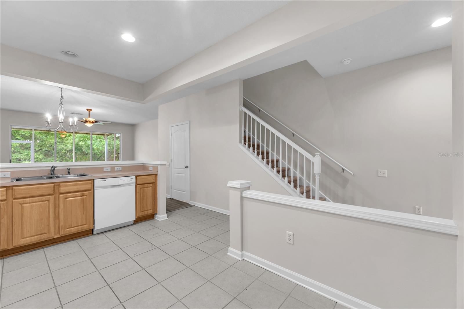 4605 BARNSTEAD DR — photo 5