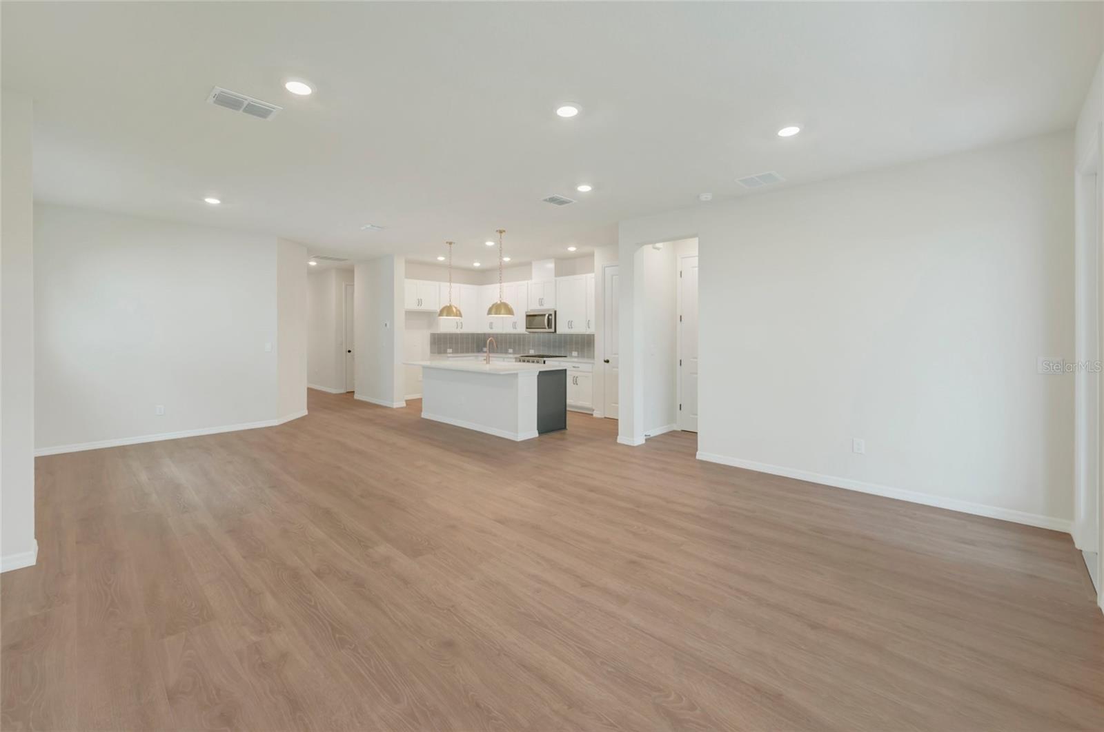 5024 CHAPEL ROW AVE — photo 9