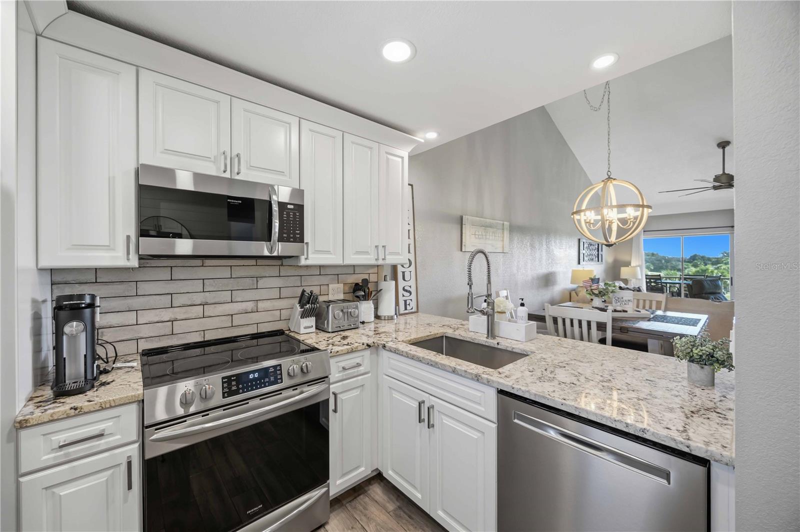 406 CERROMAR CIR N #328 — photo 10