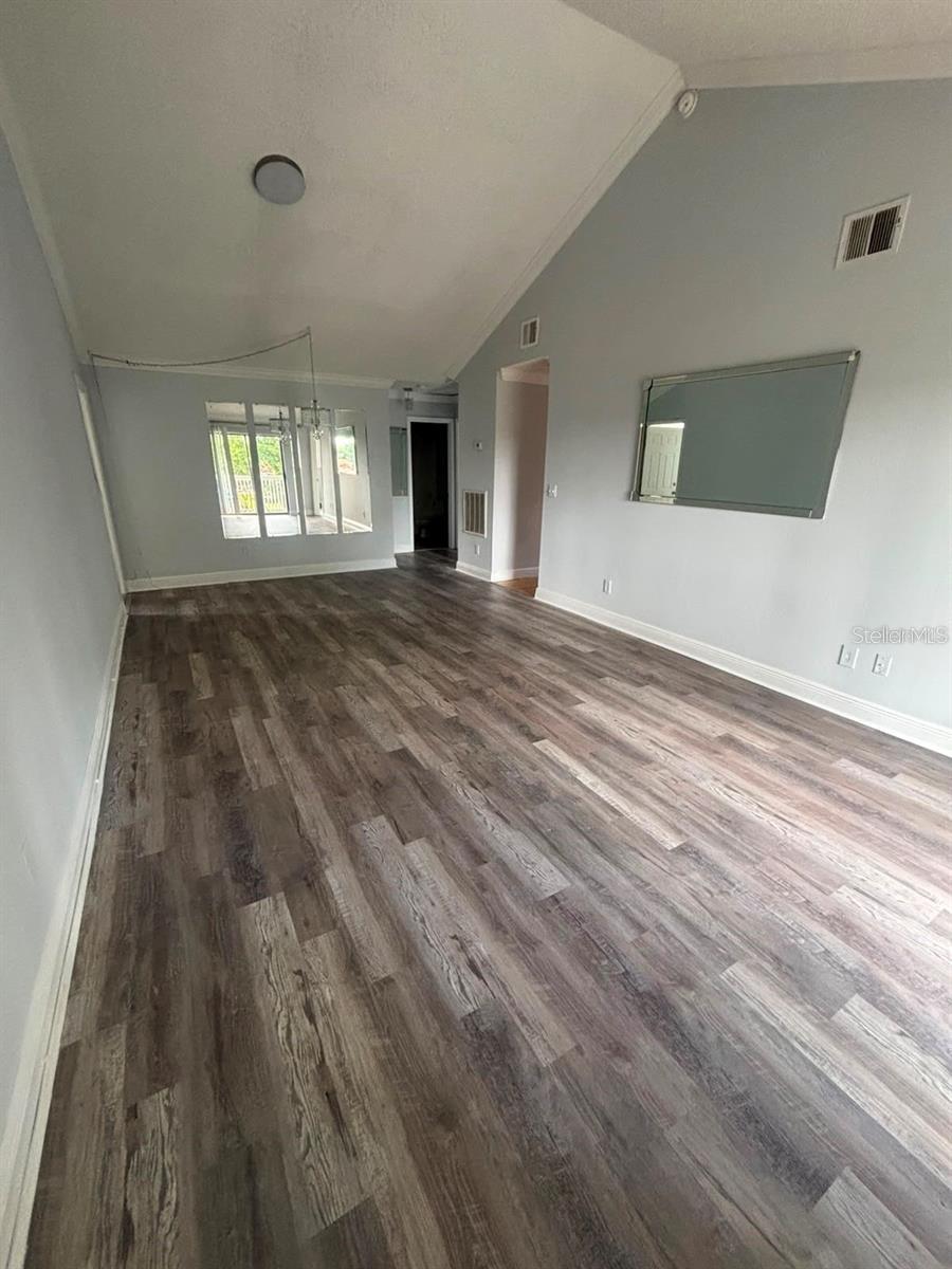 7298 ULMERTON RD #407 — photo 6