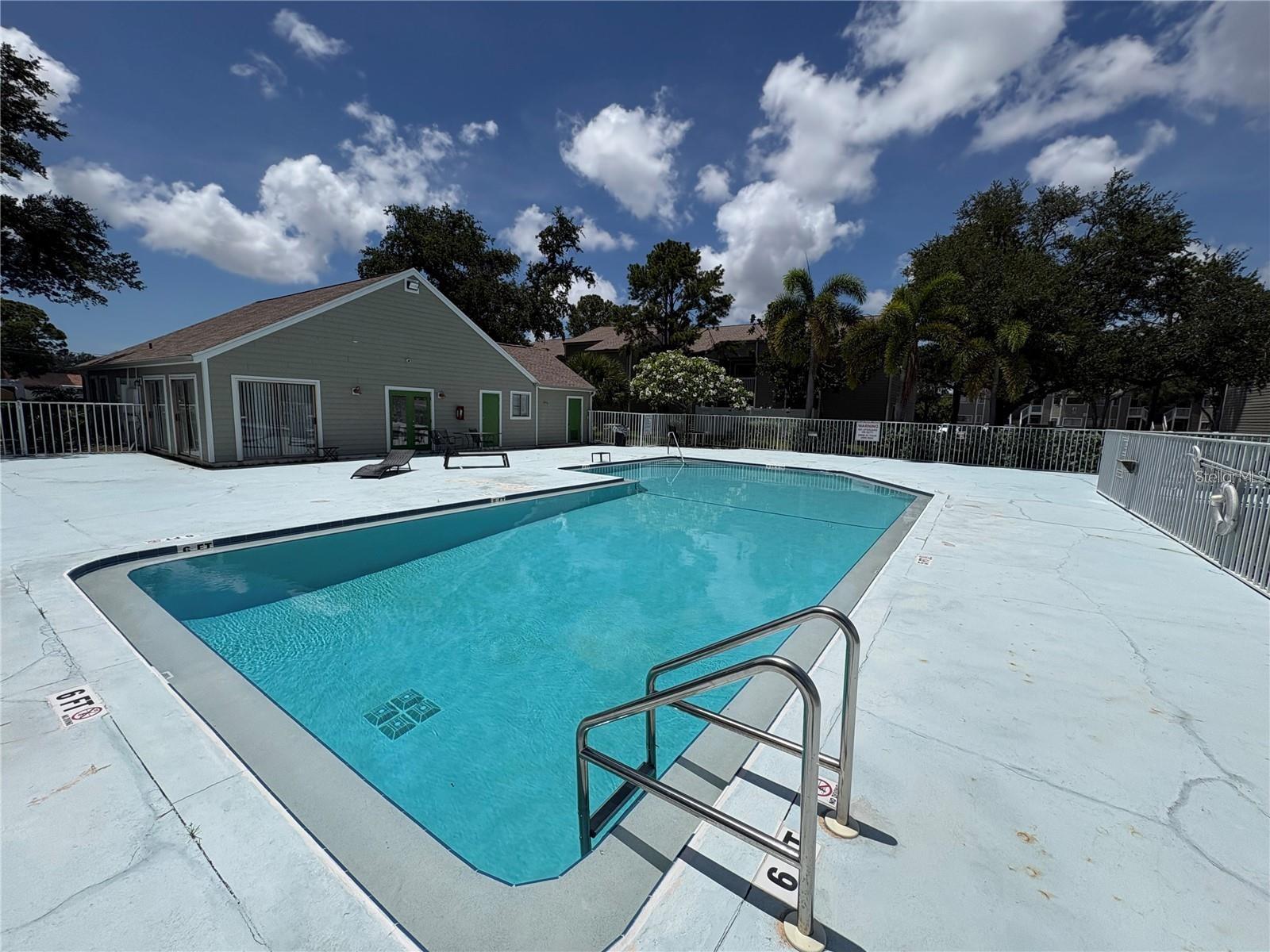 7298 ULMERTON RD #407 — photo 32