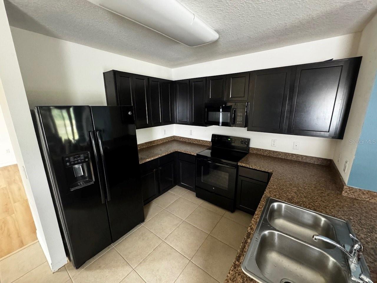 10526 WHISPERING HAMMOCK DR — photo 4