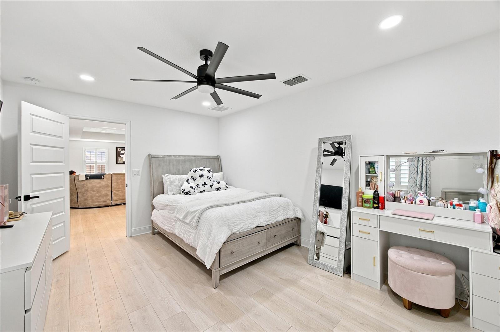 22319 WOODMEN HALL DR — photo 24