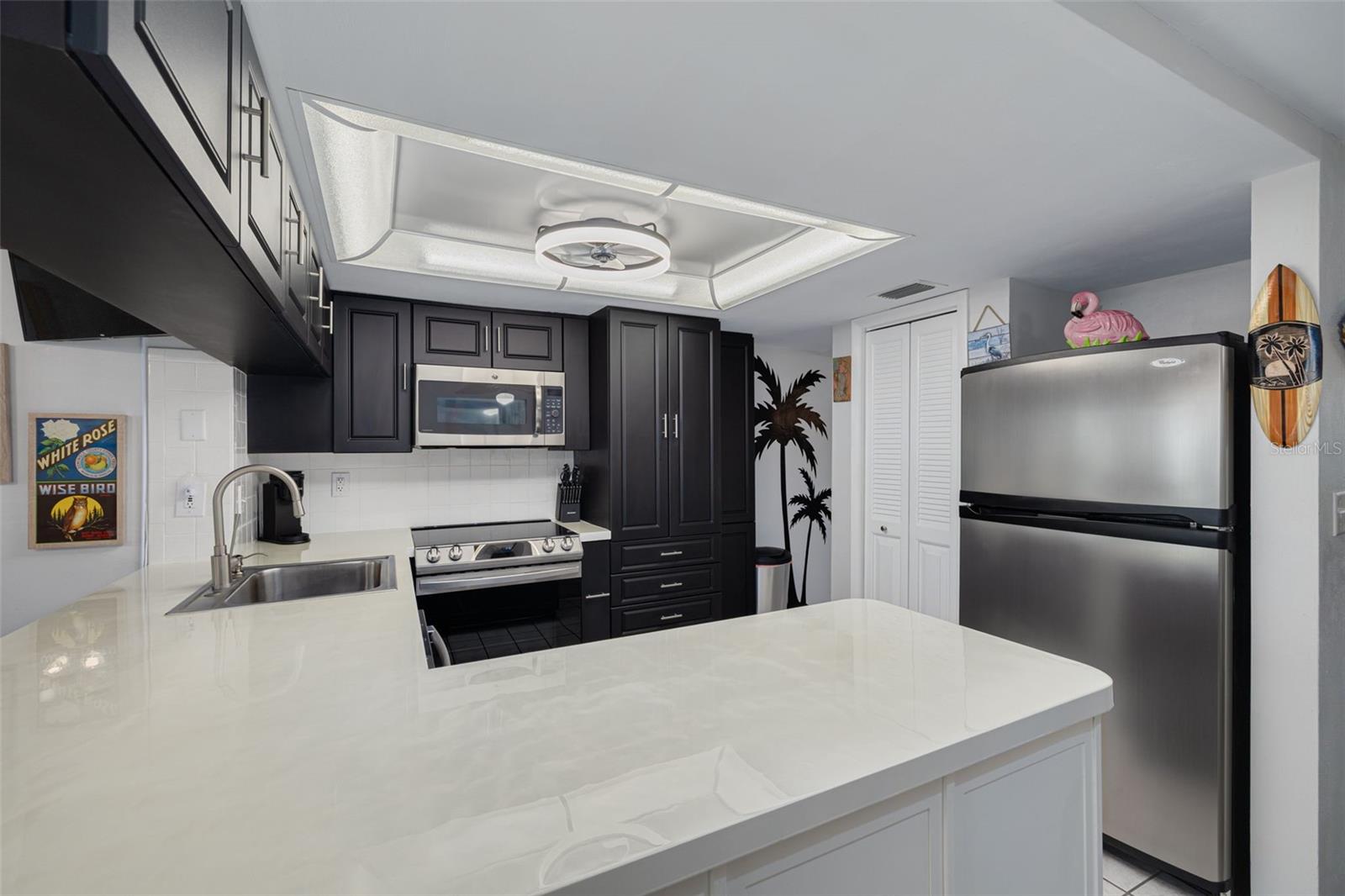 7239 VIENNA LN — photo 12