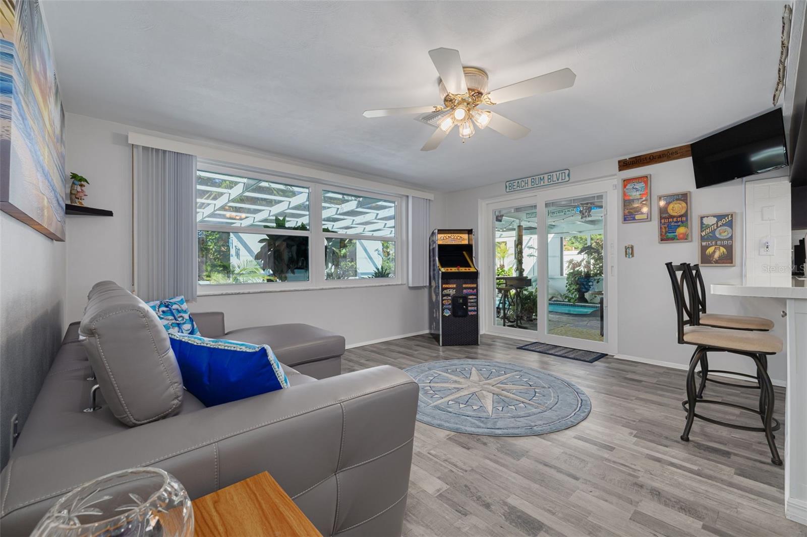 7239 VIENNA LN — photo 15