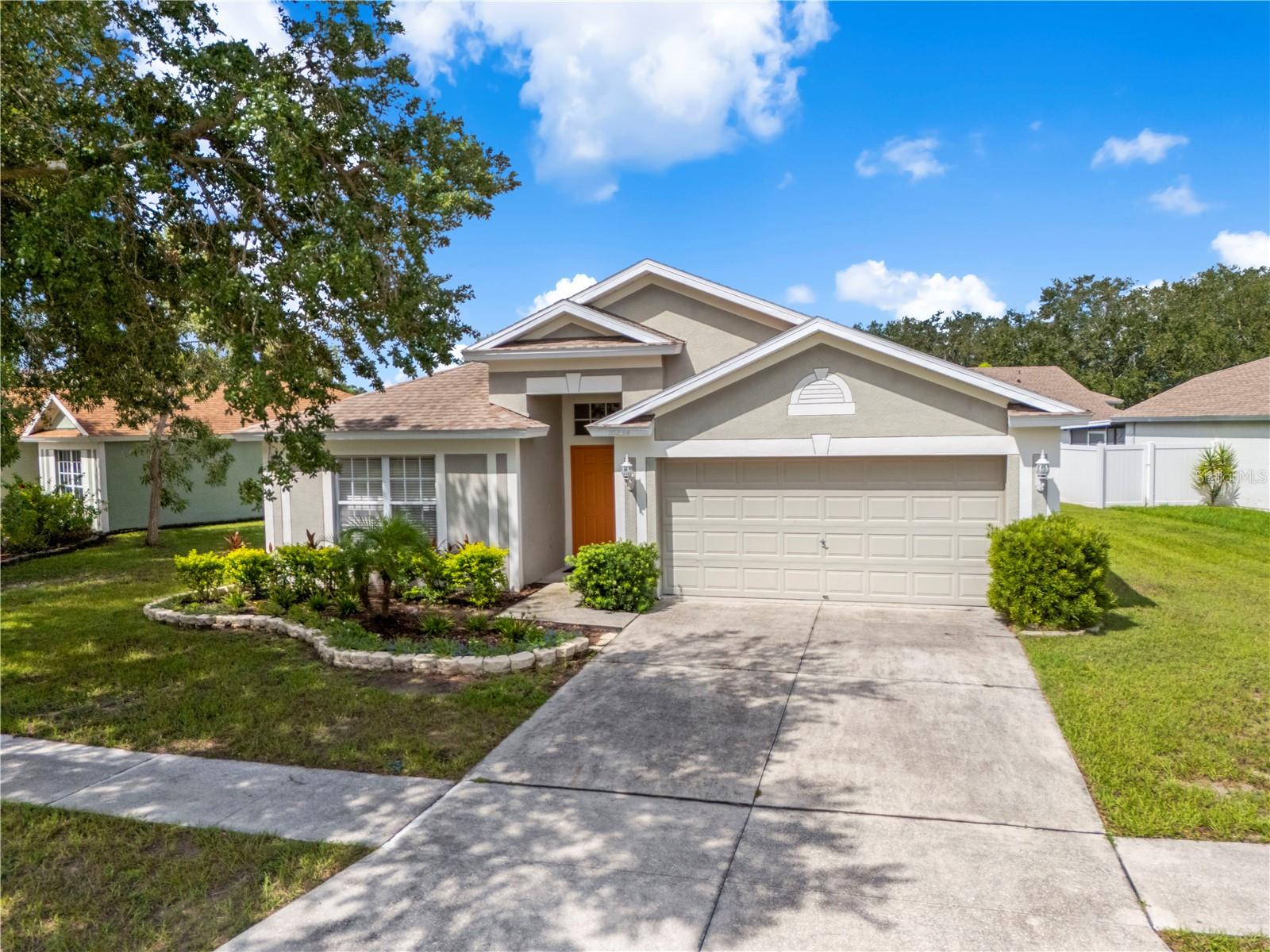 10234 HUNTERS HAVEN BLVD — photo 7