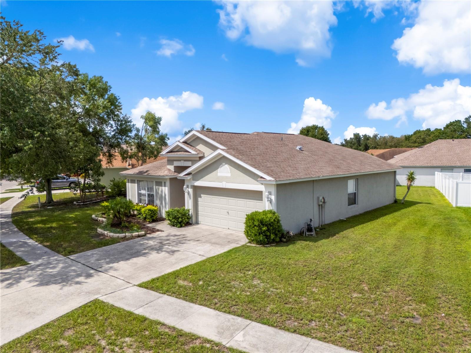 10234 HUNTERS HAVEN BLVD — photo 36
