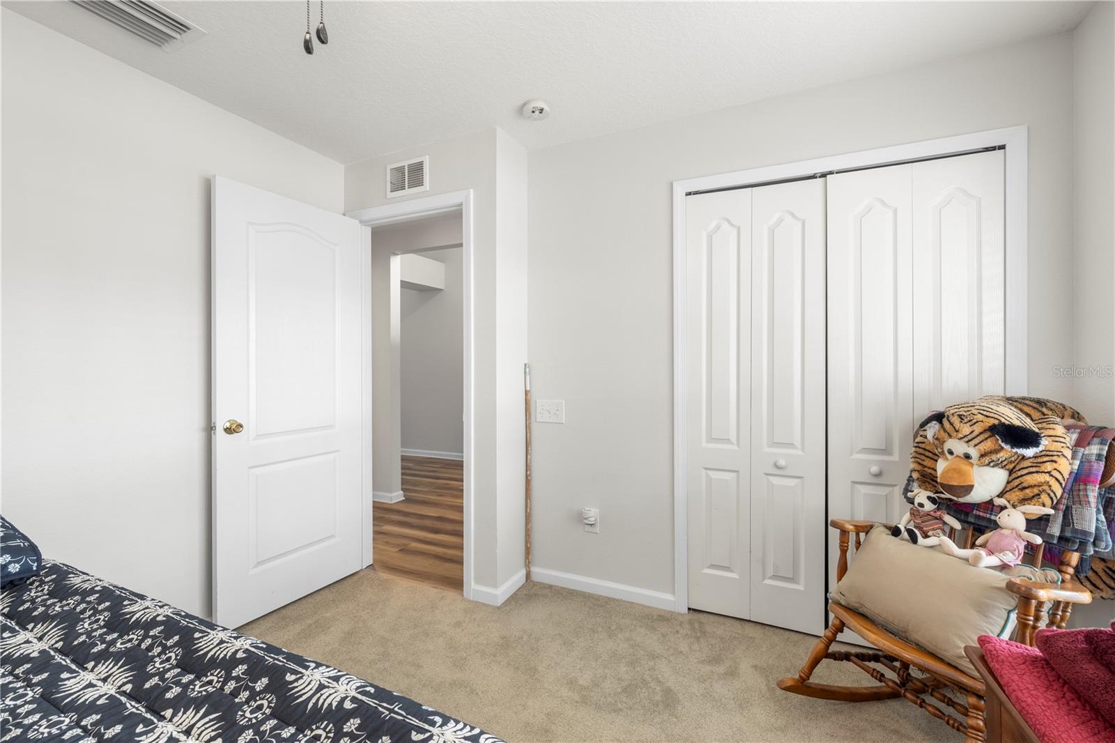 10234 HUNTERS HAVEN BLVD — photo 28