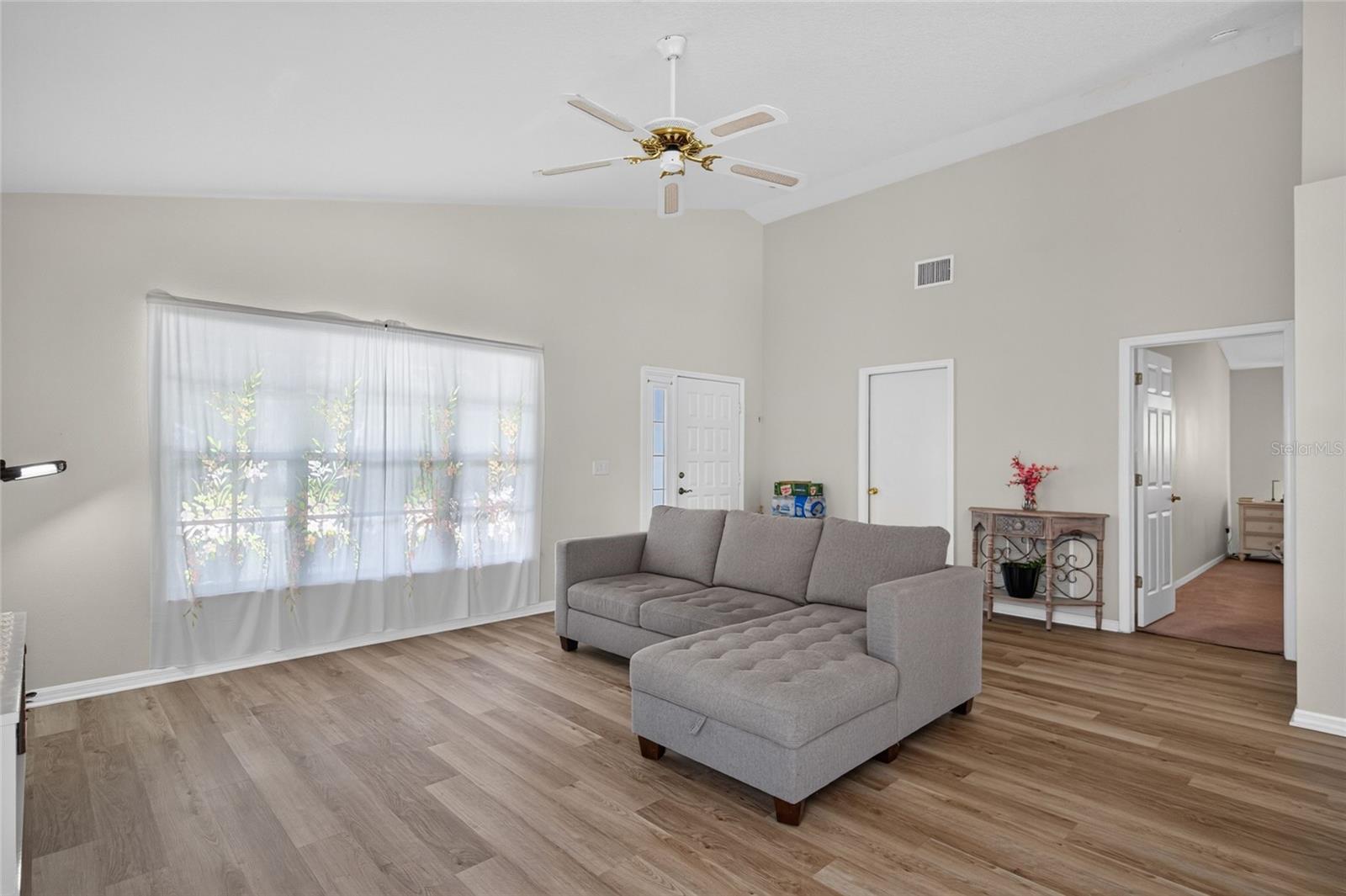 24331 CROSSCUT RD — photo 6