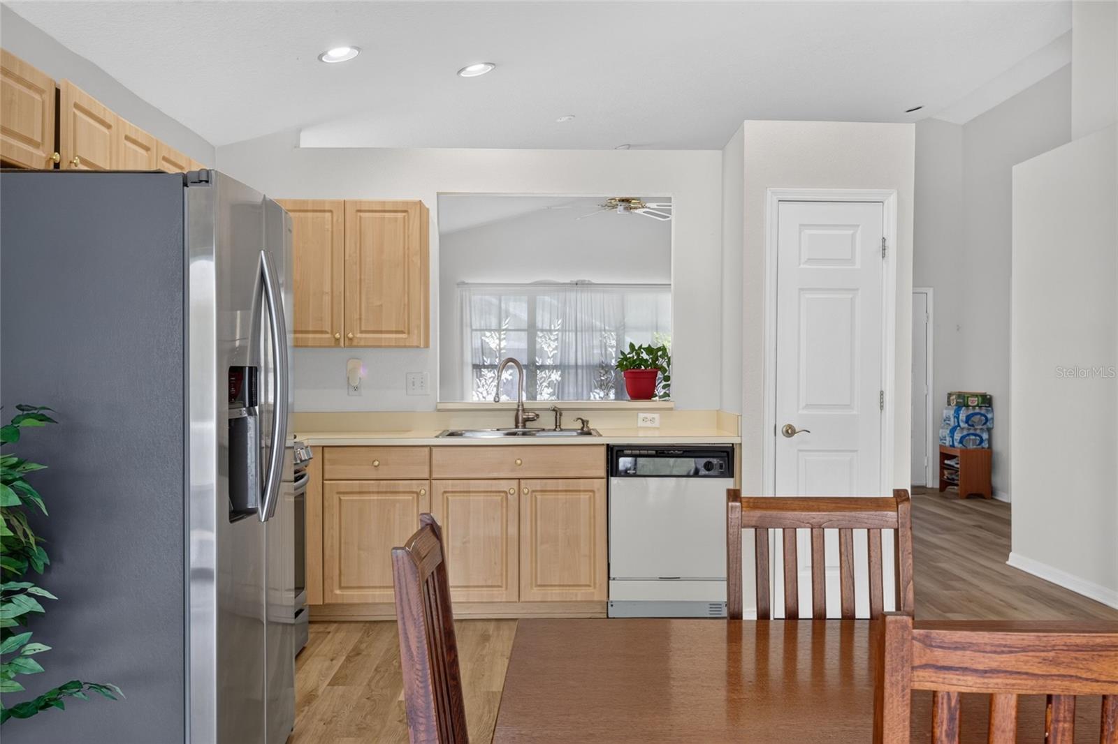 24331 CROSSCUT RD — photo 17