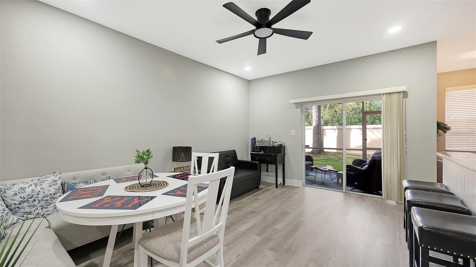 3827 PARKRIDGE CIR #1-102 — photo 9