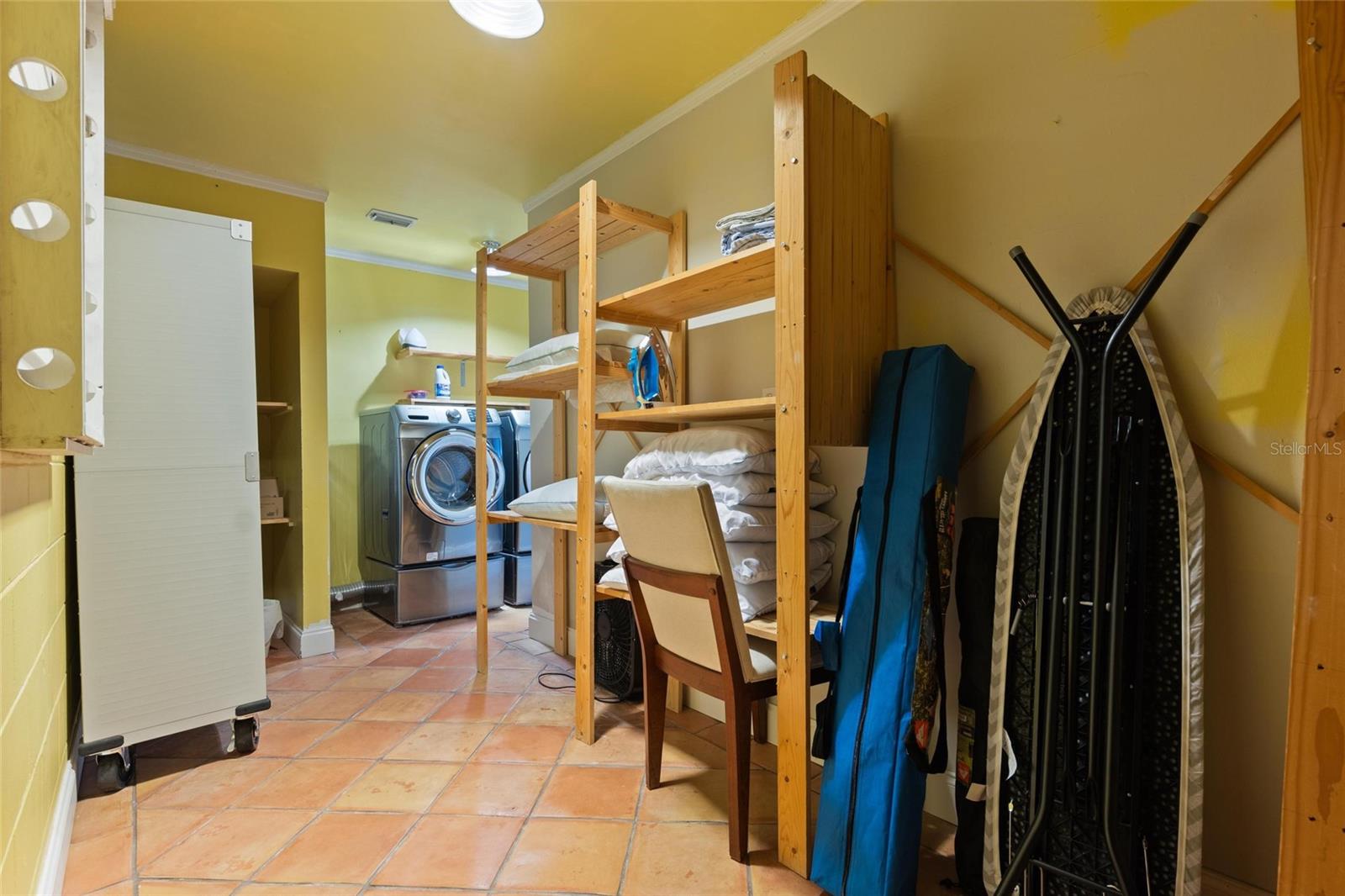 8404 FLAGSTONE DR — photo 23
