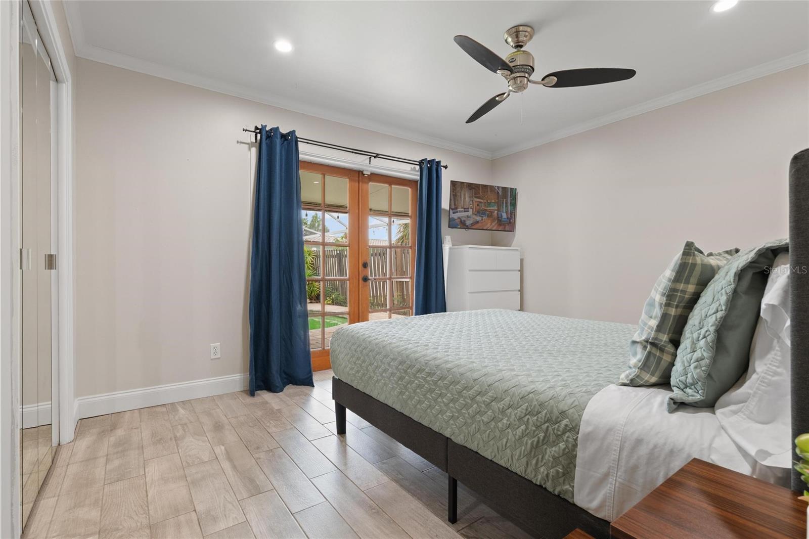 8404 FLAGSTONE DR — photo 19