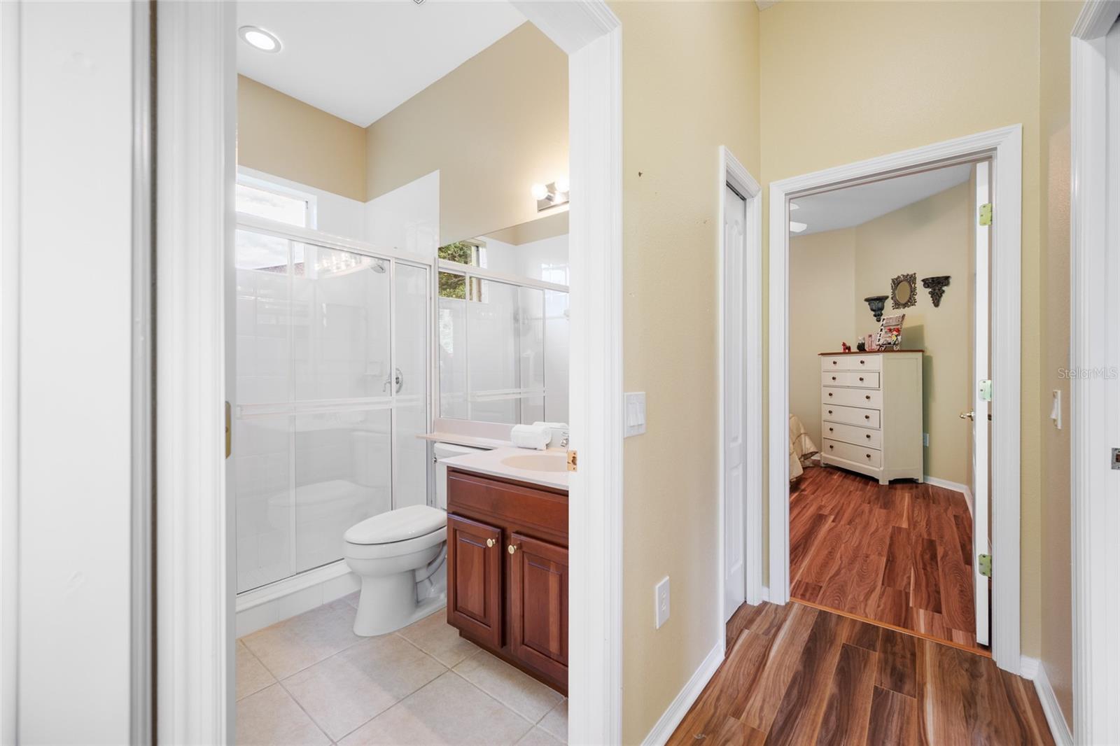 11421 STRATHAVEN CT — photo 45