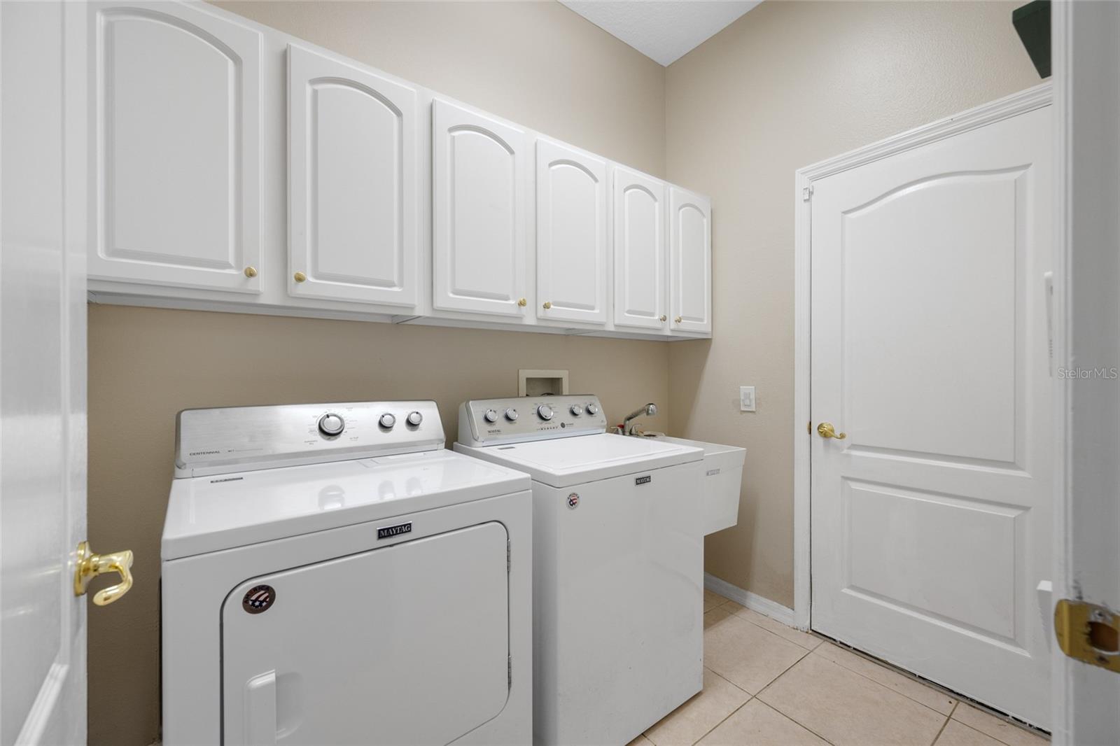 11421 STRATHAVEN CT — photo 53