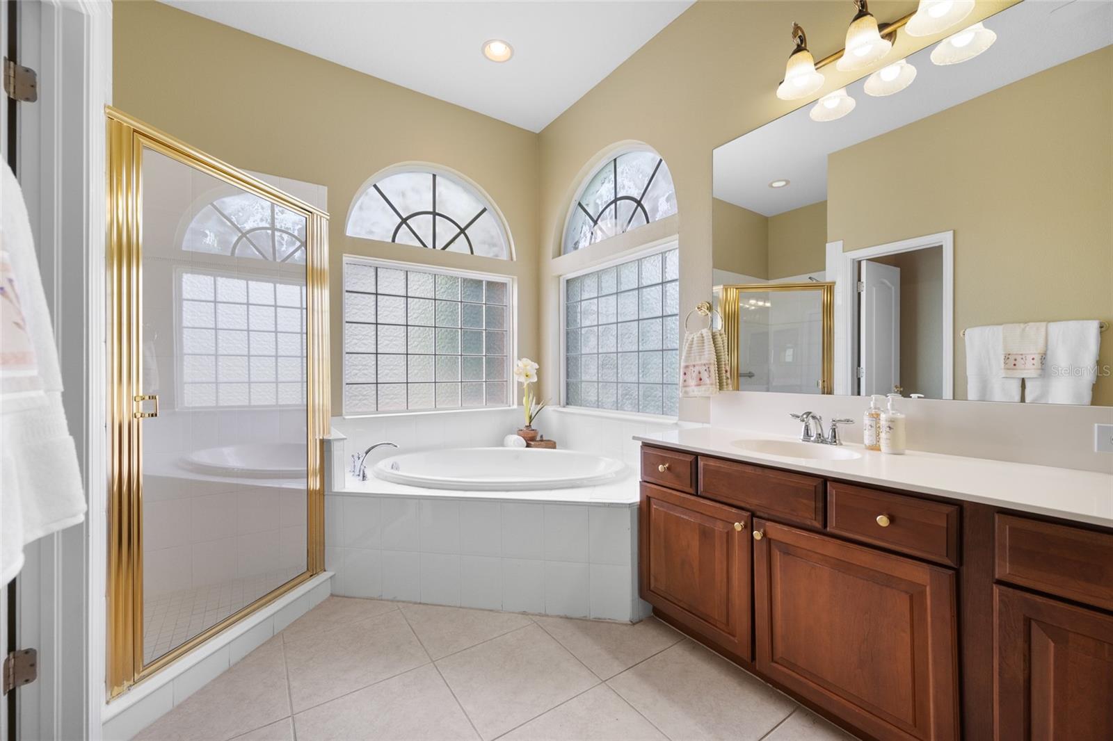 11421 STRATHAVEN CT — photo 36