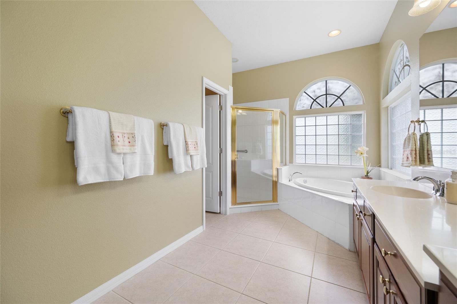 11421 STRATHAVEN CT — photo 34