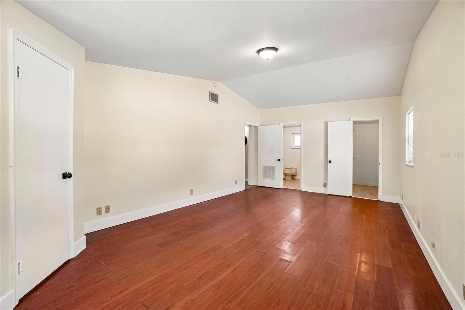 9216 W ROBSON ST — photo 15