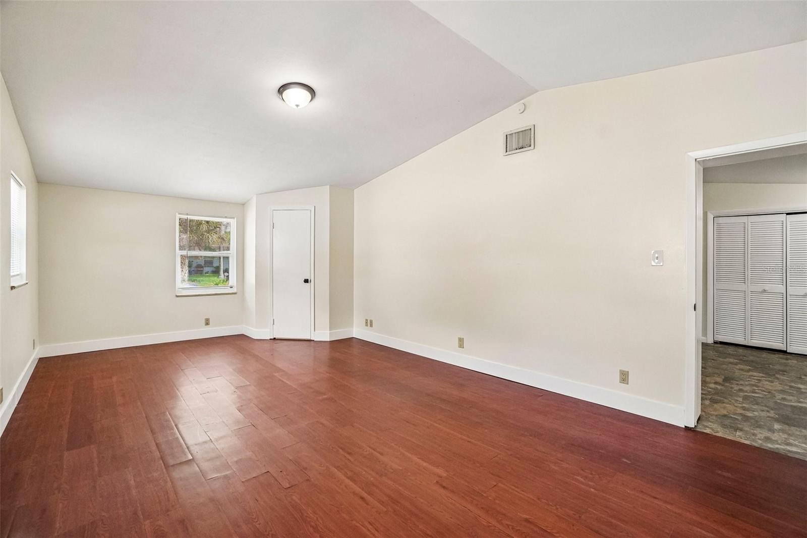 9216 W ROBSON ST — photo 17