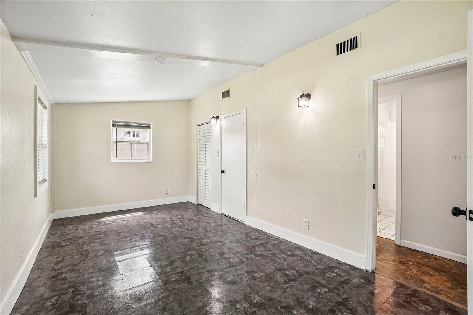 9216 W ROBSON ST — photo 22