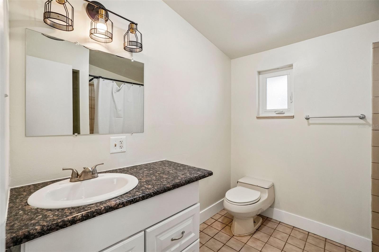 9216 W ROBSON ST — photo 18