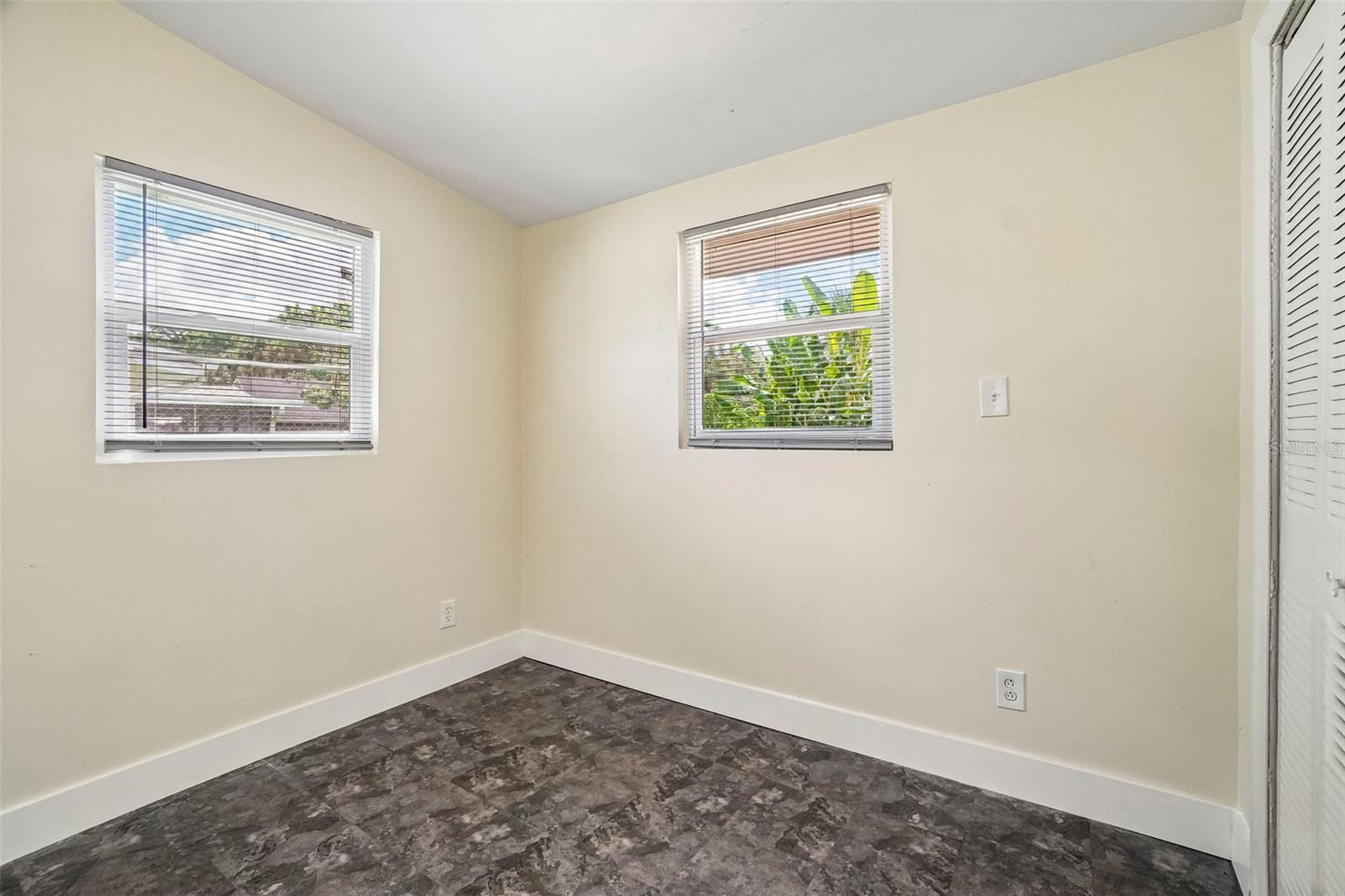 9216 W ROBSON ST — photo 27