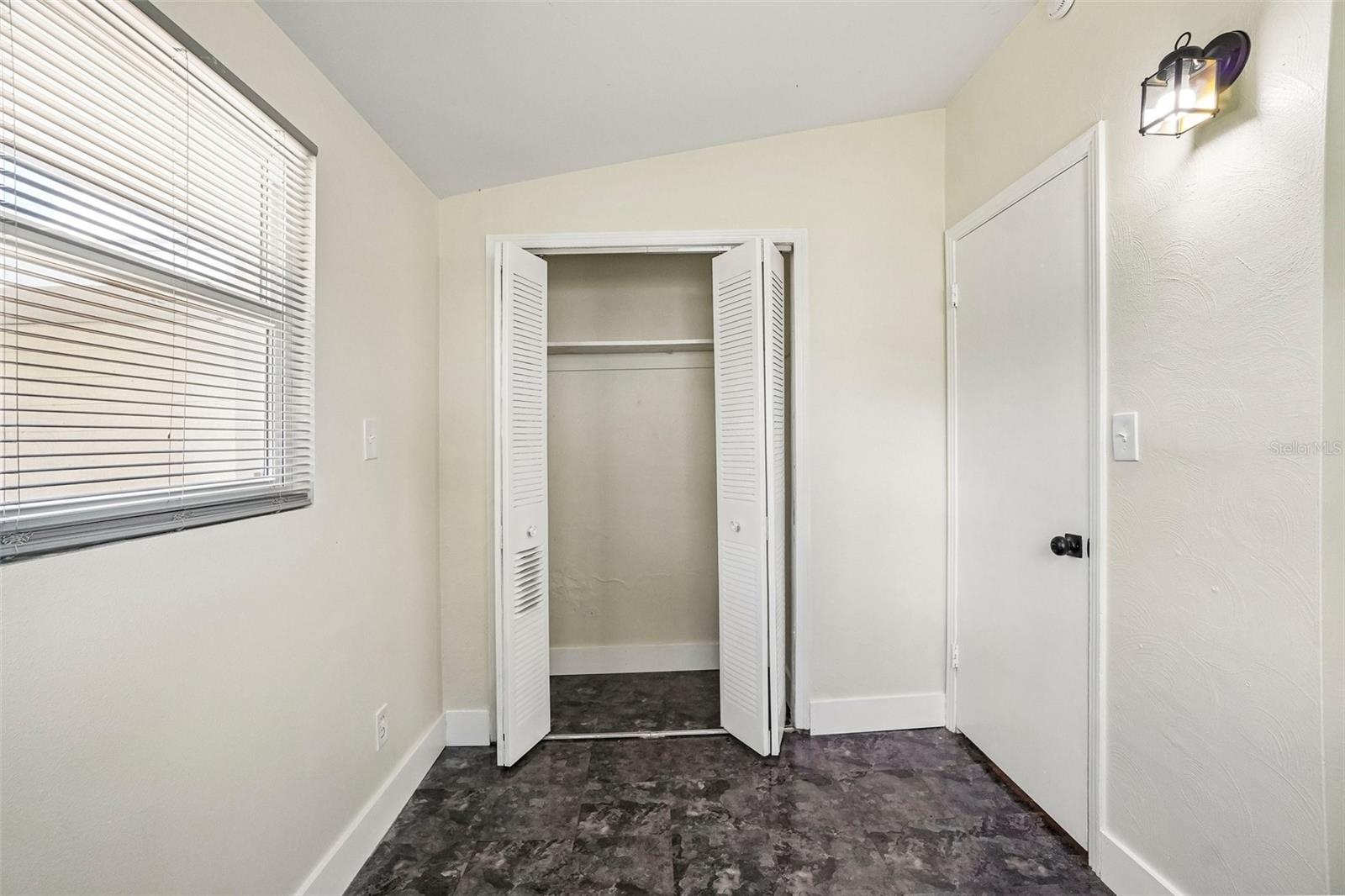 9216 W ROBSON ST — photo 29