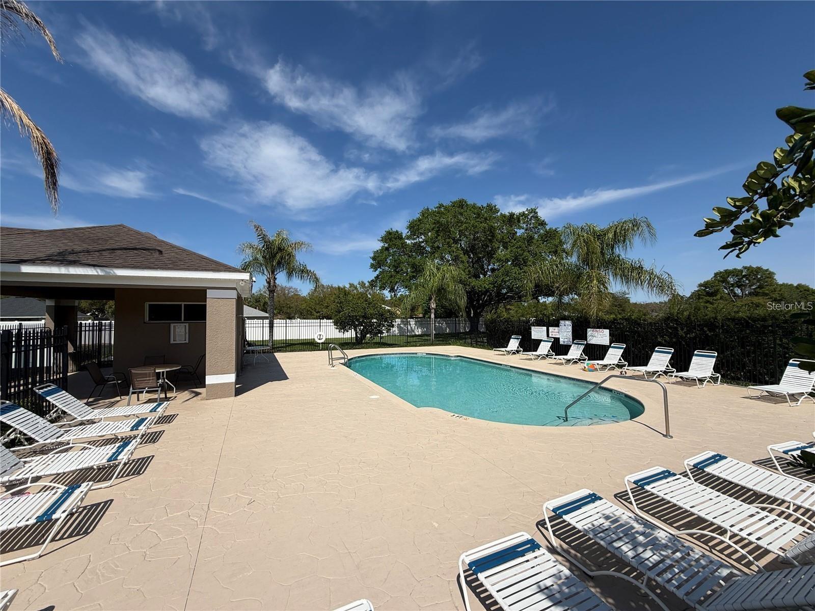 1532 BLUE MAGNOLIA RD — photo 14