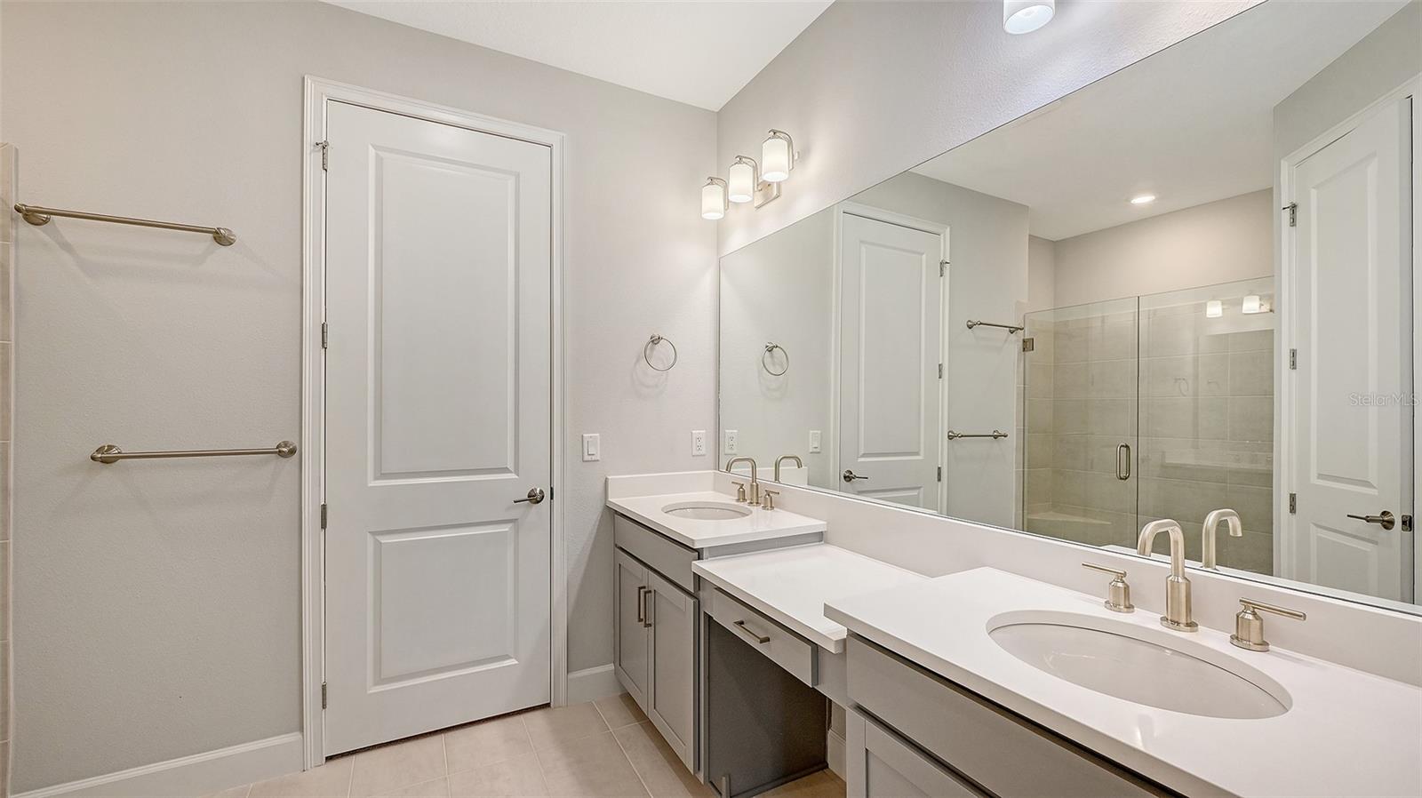 6066 MESA GLN — photo 21