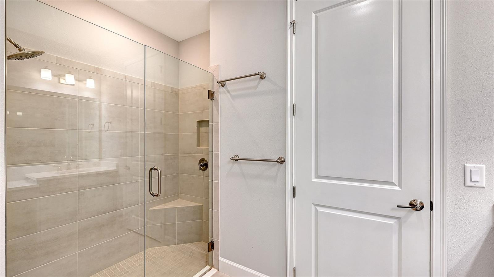 6066 MESA GLN — photo 22
