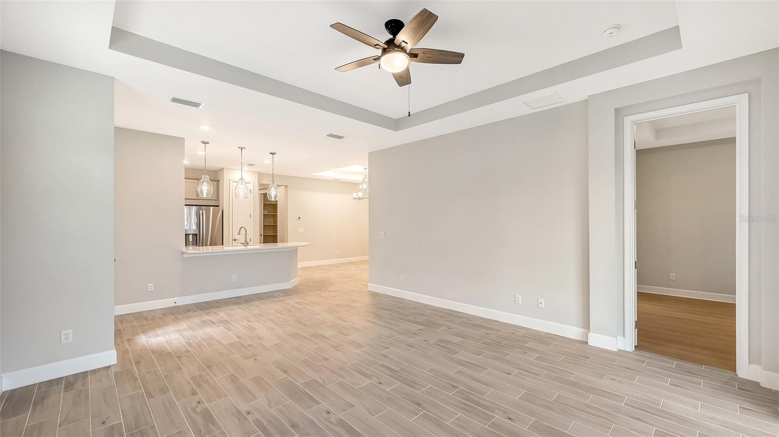 6066 MESA GLN — photo 8