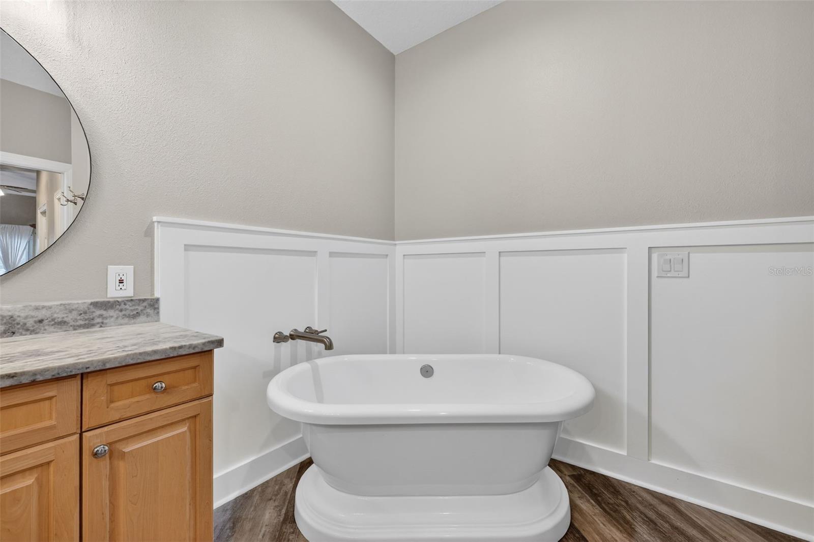 205 BRIGHTWATER DR #202 — photo 23