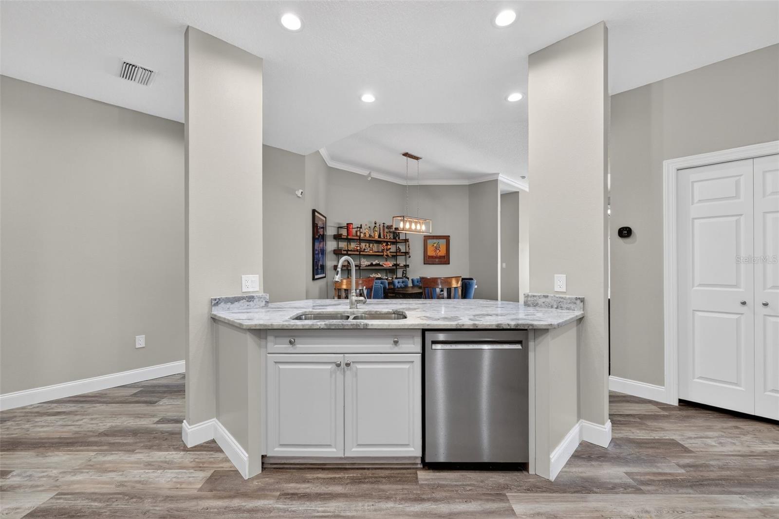 205 BRIGHTWATER DR #202 — photo 14