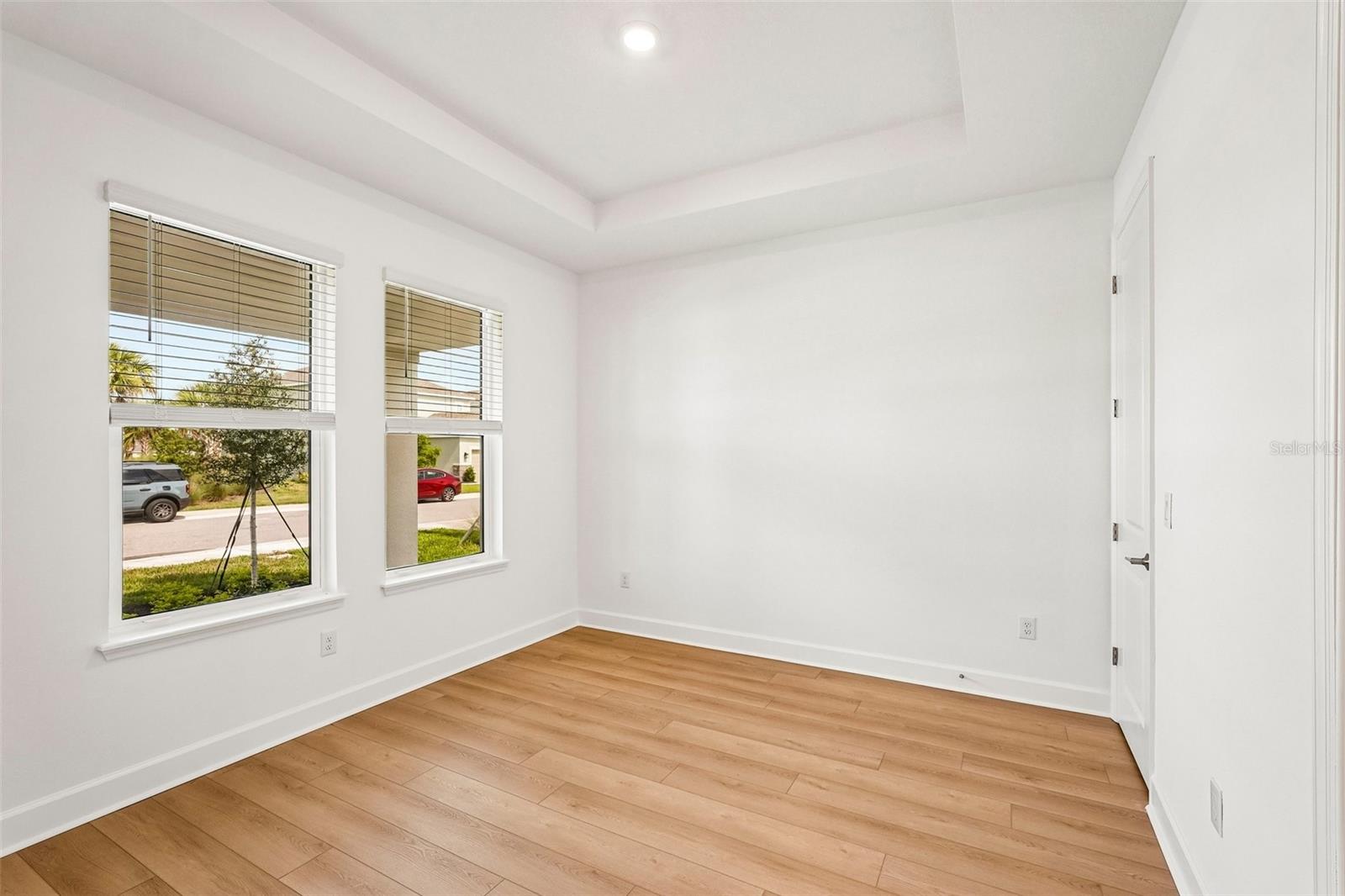 7024 FOXBORO WAY — photo 12
