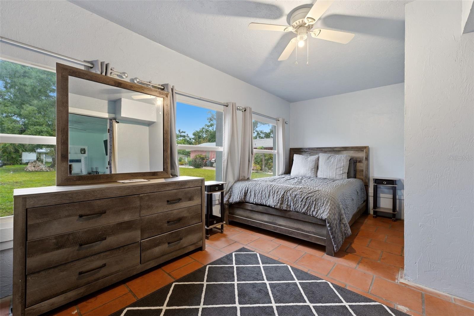 3052 ALTA VISTA ST — photo 7