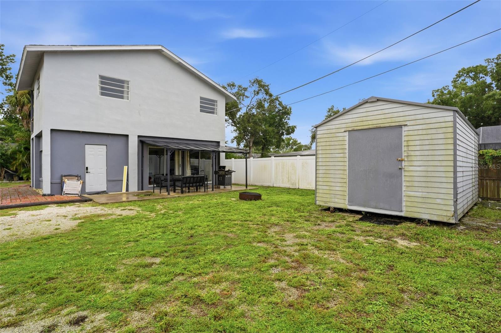 3052 ALTA VISTA ST — photo 36