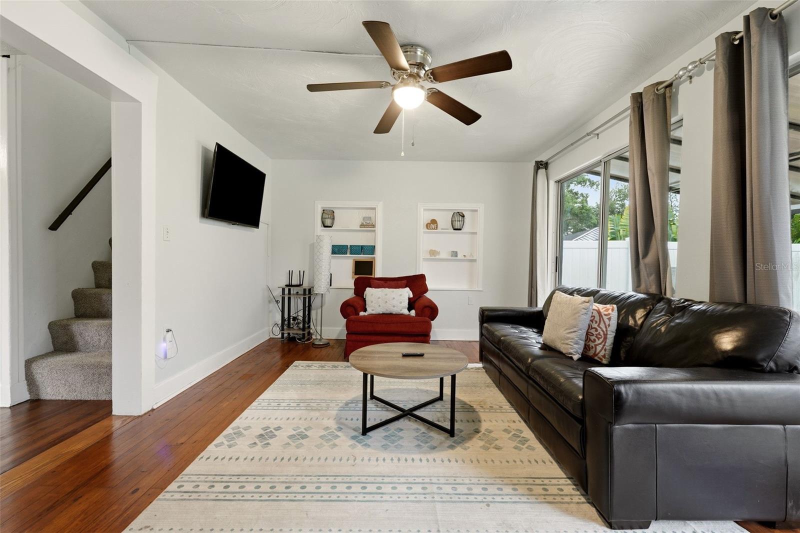 3052 ALTA VISTA ST — photo 4
