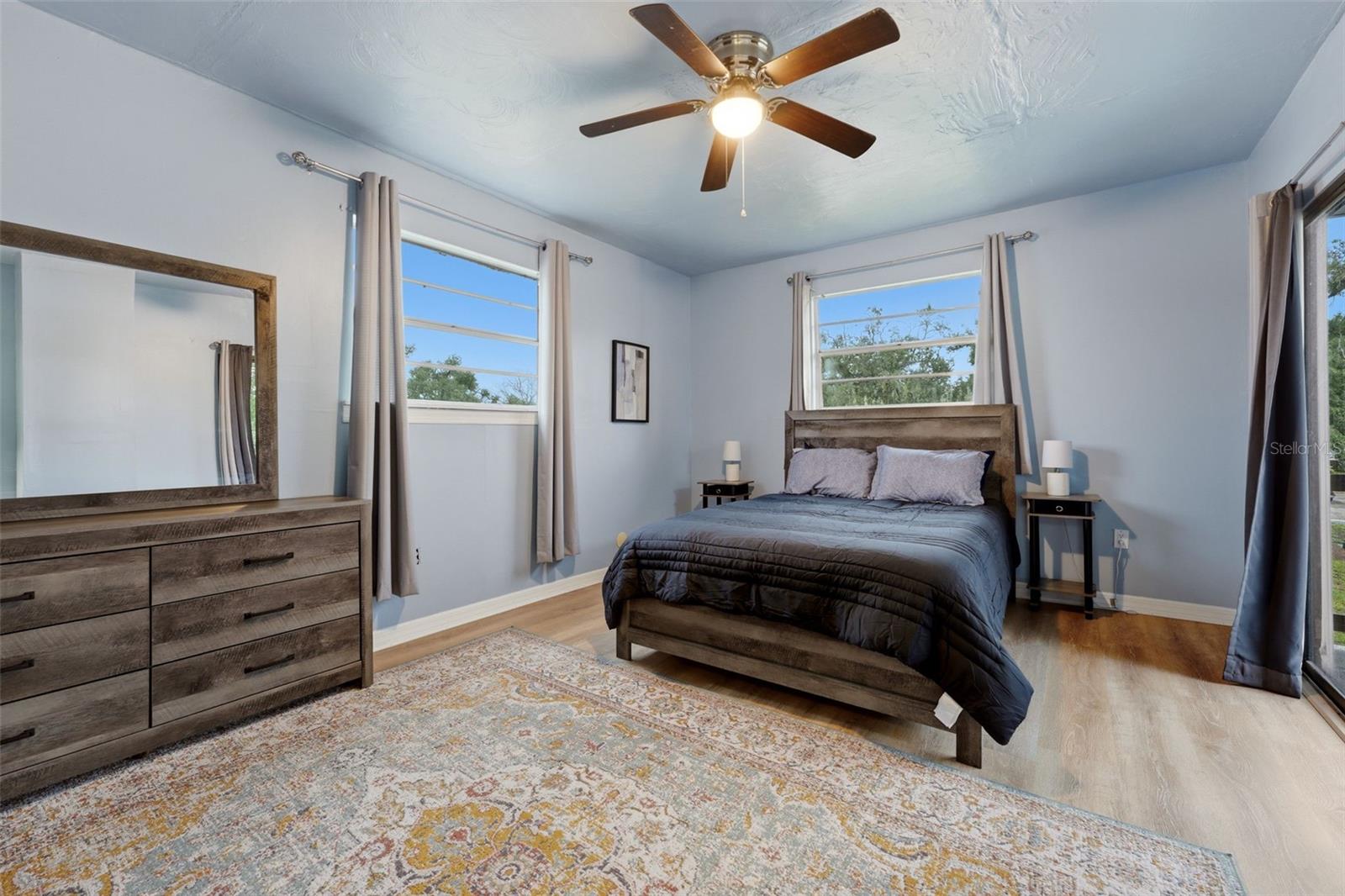 3052 ALTA VISTA ST — photo 22