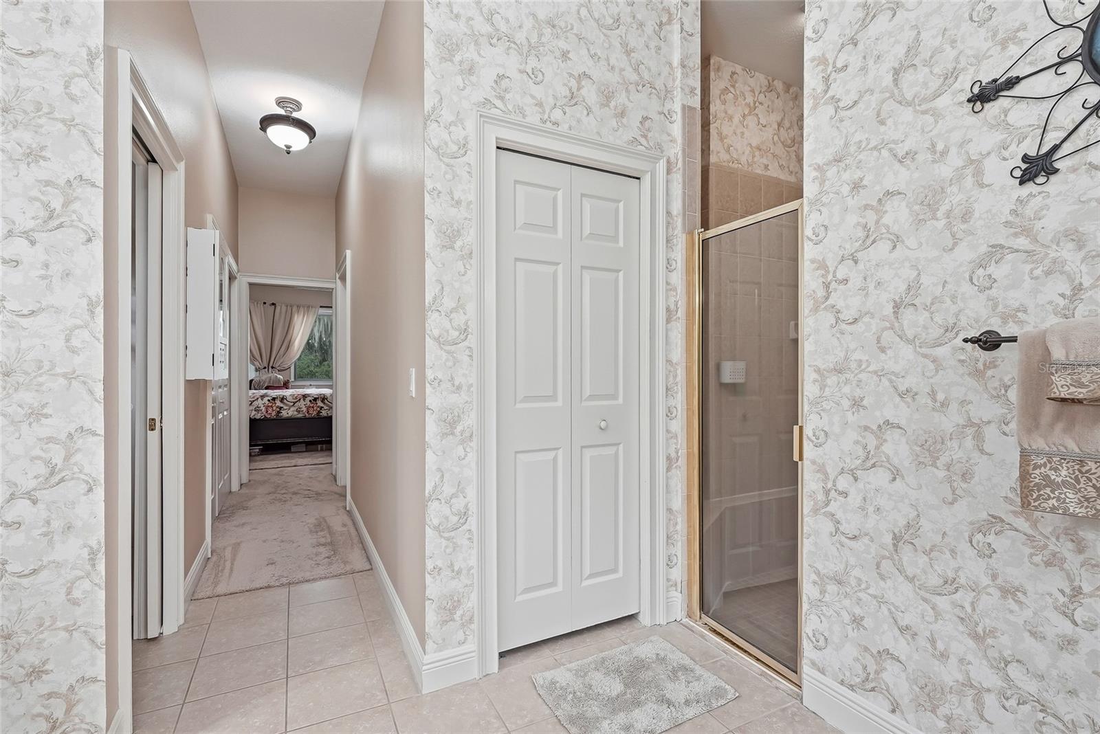 18350 HANCOCK BLUFF RD — photo 36