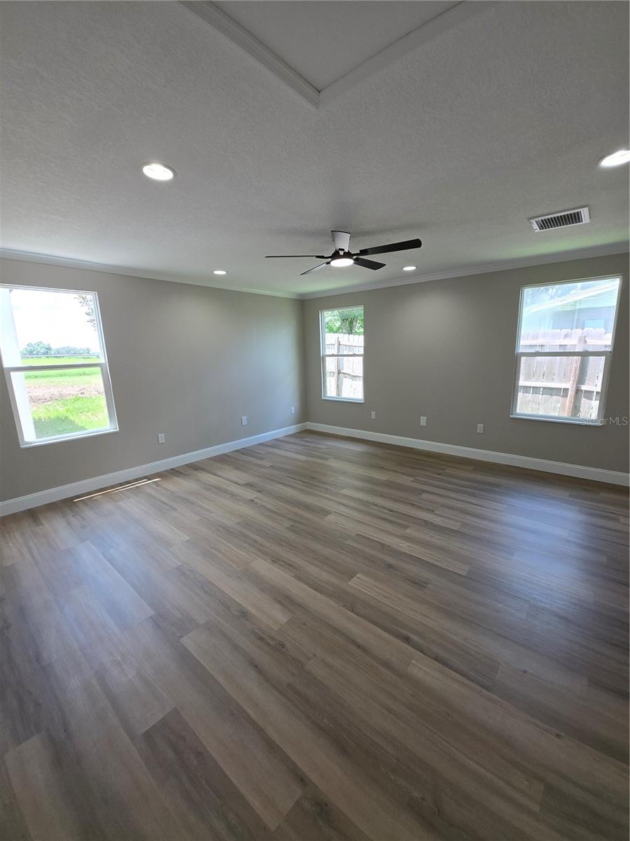 37406 VISTA DR — photo 11