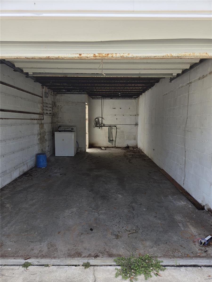 1216 FRANKLIN CIR — photo 12