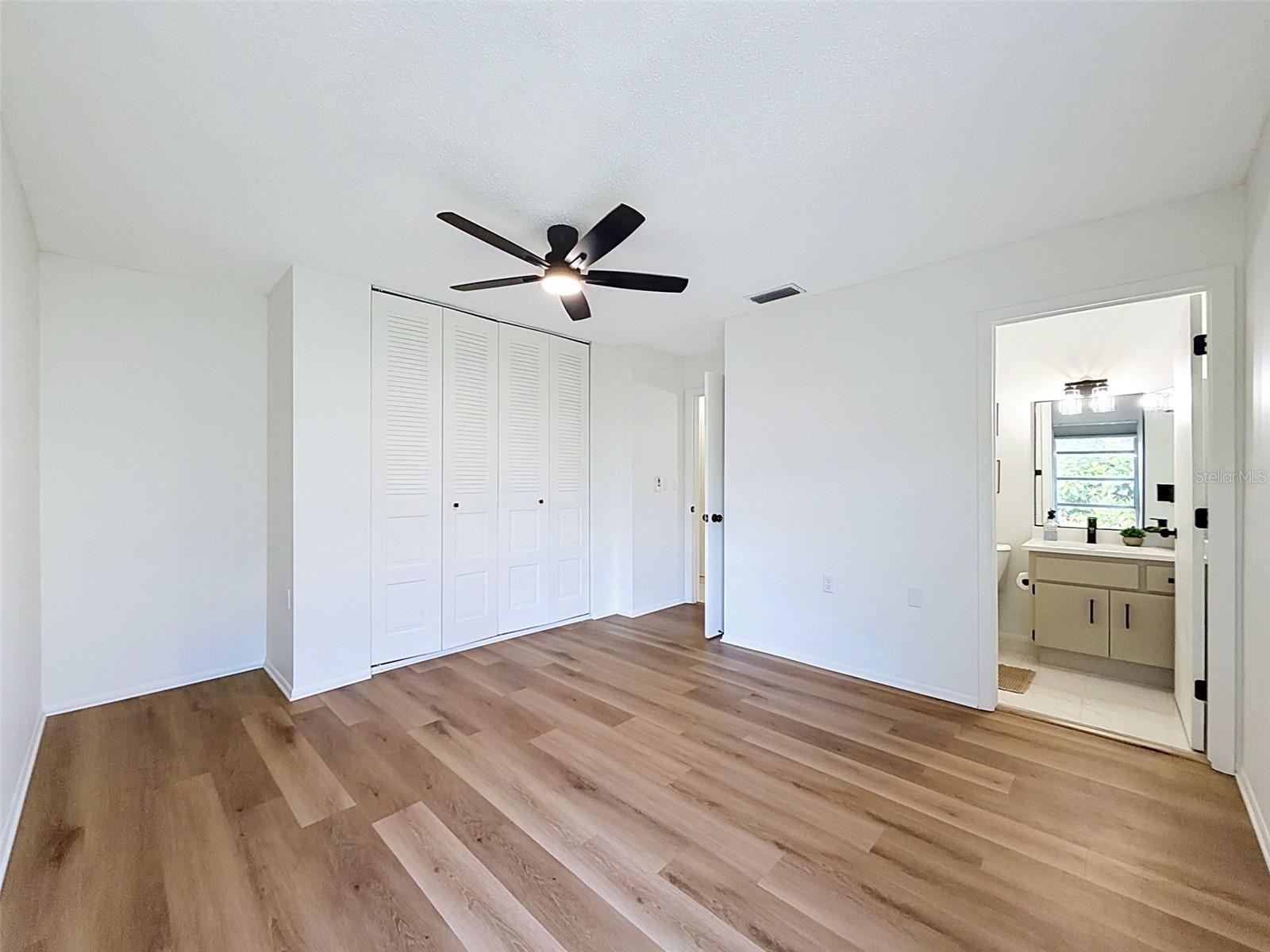 10819 LOS SANTOS DR — photo 11