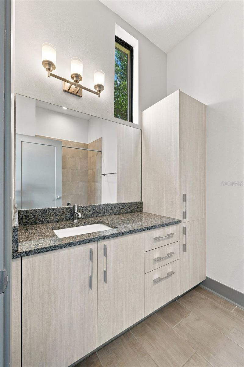 4810 W MCELROY AVE #3 — photo 34