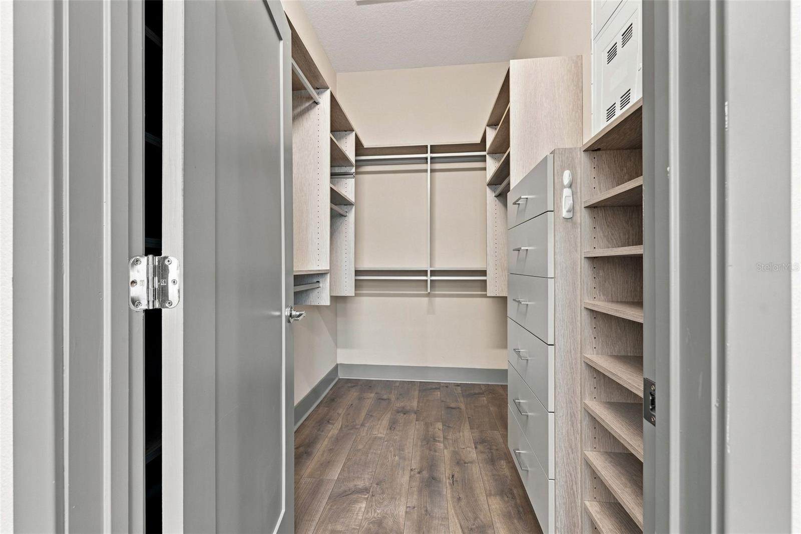 4810 W MCELROY AVE #3 — photo 31