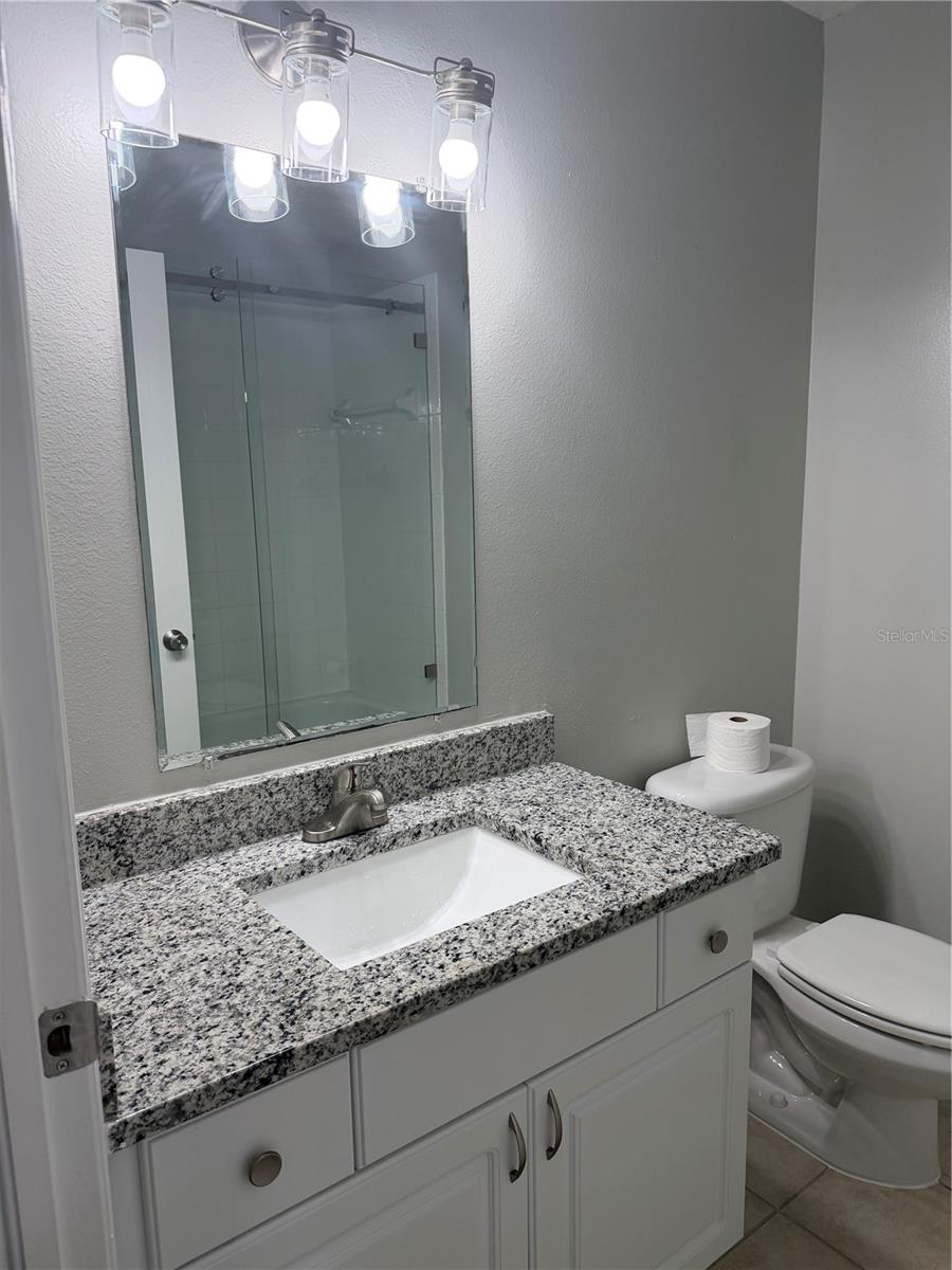 21015 MARKET ST — photo 15