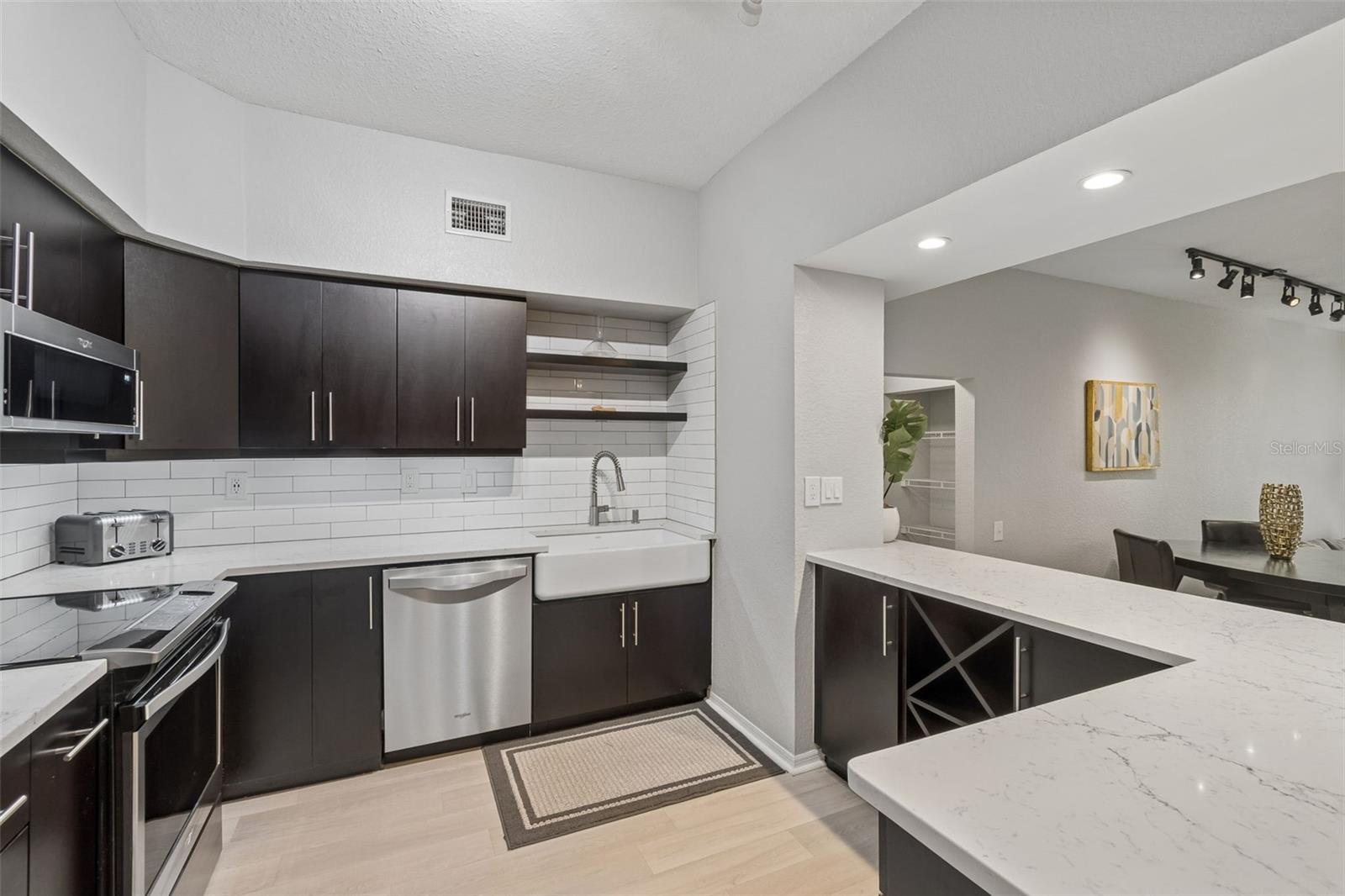 410 S ARMENIA AVE #929A — photo 8