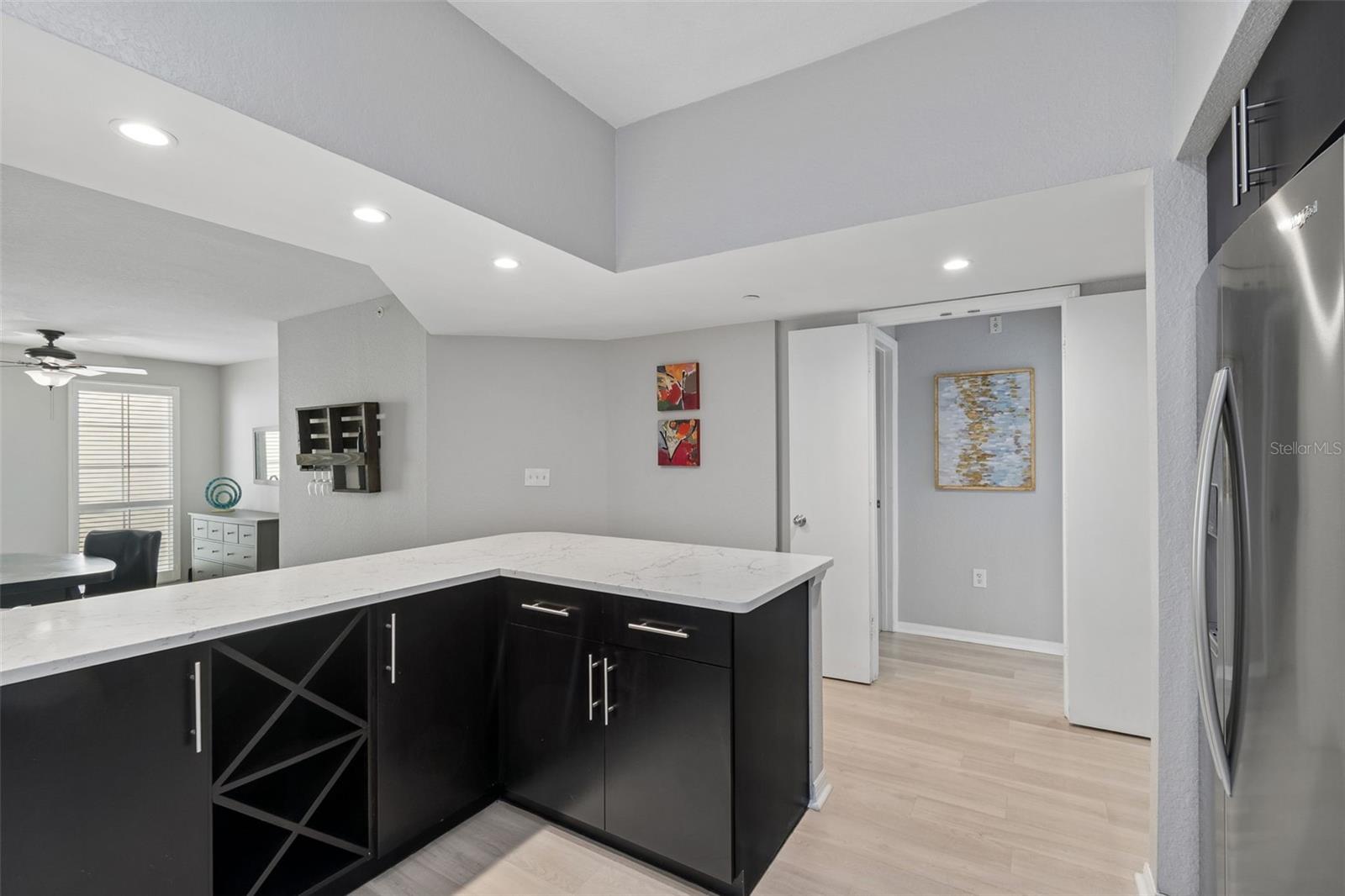 410 S ARMENIA AVE #929A — photo 4