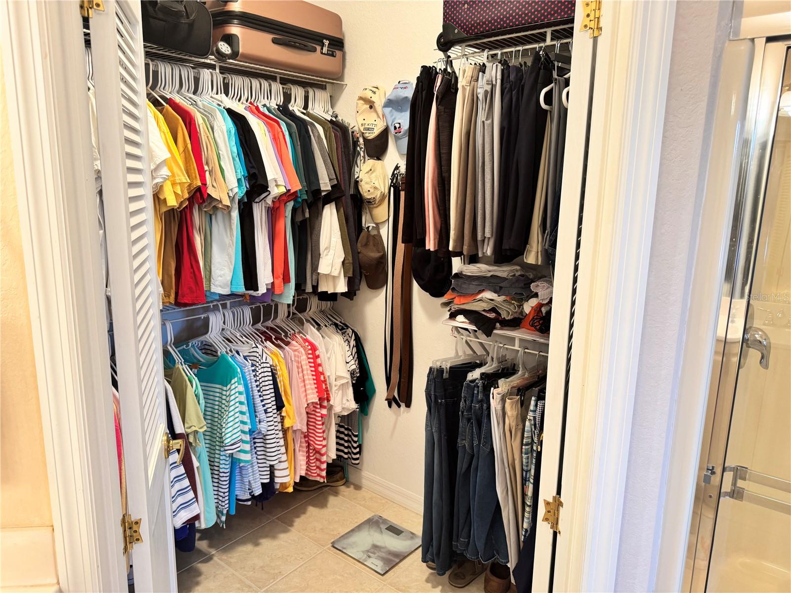 2427 MAGNOLIA CIR — photo 35